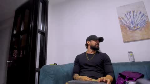 straight__friends online show from September 2025 02:28:02 PM