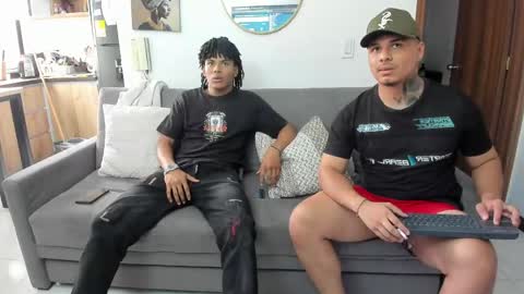 straight__friends online show from May 2026 02:10:01 PM