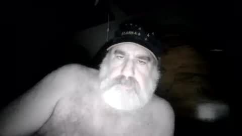 Snapshot of straightbear4you chatting on May 2026 10:19:02 AM Straightbear4you online show from May 2026 10:19:02 AM