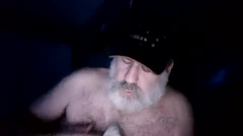 Snapshot of straightbear4you chatting on June 2026 11:27:02 AM Straightbear4you online show from June 2026 11:27:02 AM