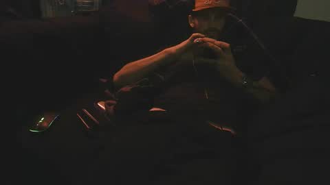 straitpipermann22 online show from November 2025 10:49:01 AM