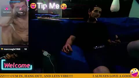 straitpipermann22 online show from November 2025 09:00:02 PM