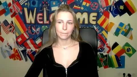 Snapshot of stranger_giirl chatting on June 2026 07:01:02 AM Amalia online show from June 2026 07:01:02 AM