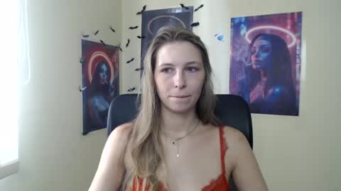 Snapshot of stranger_giirl chatting on July 2026 06:33:03 AM Amalia online show from July 2026 06:33:03 AM