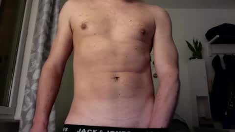 send me pics  if you want online show from January 2025 05:10:01 PM