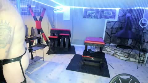 Straponbitchboy strapon humiliation sissy chasisty bdsm online show from January 2025 07:06:02 AM