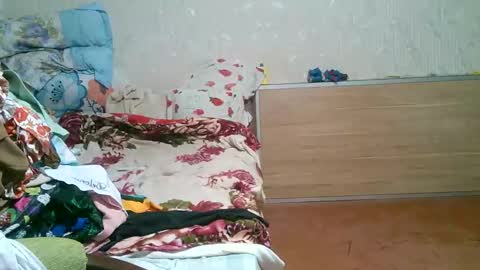 Snapshot of strawberry_storm chatting on April 2026 08:26:01 PM Strawberry Storm online show from April 2026 08:26:01 PM