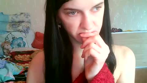 Snapshot of strawberry_storm chatting on May 2026 05:58:02 AM Strawberry Storm online show from May 2026 05:58:02 AM