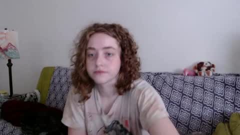 Strawberrylotsacake online show from March 2026 12:49:02 PM