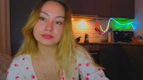 Tati and Lola online show from March 2026 04:14:01 AM