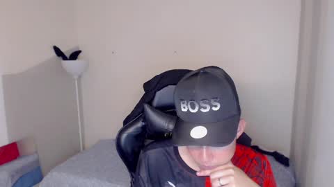 Street online show from April 2026 08:39:01 PM