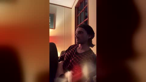 stringgreens777 online show from December 2025 11:45:01 PM