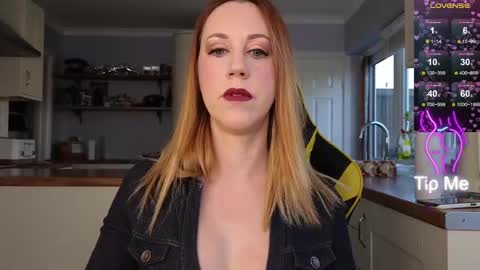 Amorina online show from February 2025 09:54:02 AM