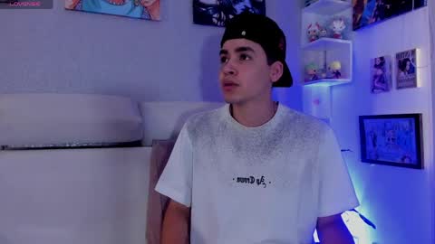 Snapshot of strong_rock69 chatting on April 2026 04:07:02 PM strong_rock69 online show from April 2026 04:07:02 PM