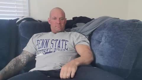 Snapshot of strongandhard073 chatting on October 2025 11:58:01 AM StrongAndHard online show from October 2025 11:58:01 AM