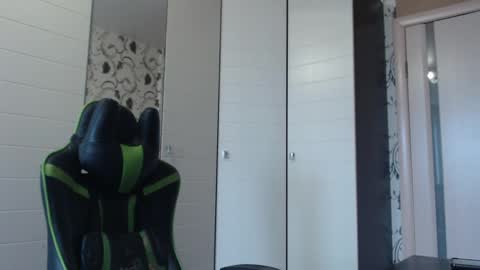 Alex online show from February 2026 08:45:01 AM