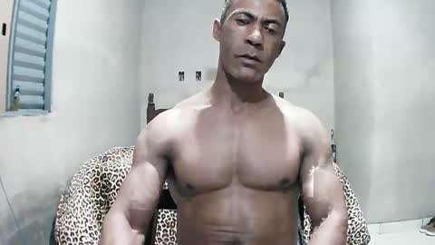 strongdaddyfantastic online show from April 2026 12:05:02 AM