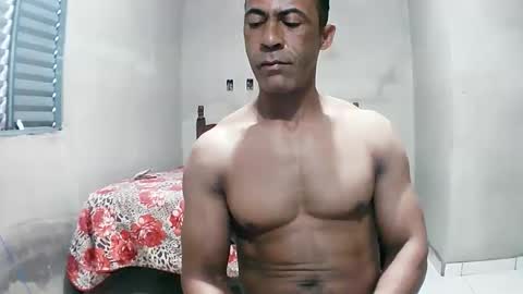 Snapshot of strongdaddyfantastic chatting on May 2026 01:21:02 PM strongdaddyfantastic online show from May 2026 01:21:02 PM