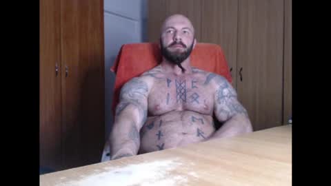 Snapshot of strongivan chatting on May 2026 06:57:02 PM StrongIvan online show from May 2026 06:57:02 PM