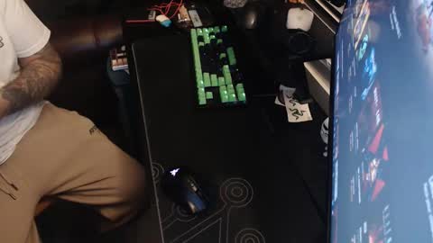 stud69861714 online show from October 2025 08:15:02 AM