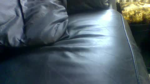 Snapshot of stud_1975 chatting on December 2024 10:01:02 AM stud_1975 online show from December 2024 10:01:02 AM