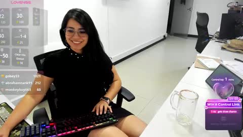 studcb_ online show from March 2025 03:43:02 AM