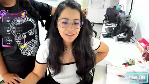 studcb_ online show from September 2025 09:36:02 PM