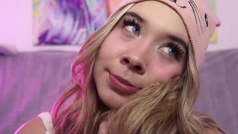 Snapshot of students_porn chatting on December 2024 08:32:01 PM students_porn online show from December 2024 08:32:01 PM