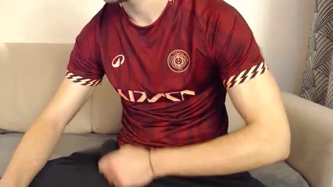 Stud From Paris online show from April 2026 02:47:02 PM