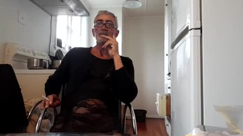 stugo1964 online show from December 2024 03:34:01 AM