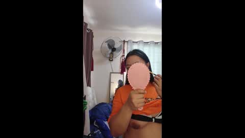 IG livinlavidakhai online show from January 2026 03:44:01 AM