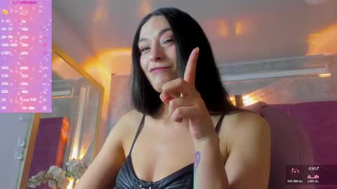 Snapshot of stusha chatting on May 2026 02:35:01 PM Stusha online show from May 2026 02:35:01 PM