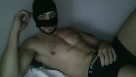 Snapshot of stv8000 chatting on February 2025 12:40:01 PM STV8000 online show from February 2025 12:40:01 PM