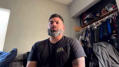 Snapshot of suavecito67 chatting on May 2026 01:33:01 AM suavecito67 online show from May 2026 01:33:01 AM