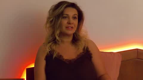 Snapshot of sublimecarla chatting on May 2026 11:34:01 PM Carla online show from May 2026 11:34:01 PM