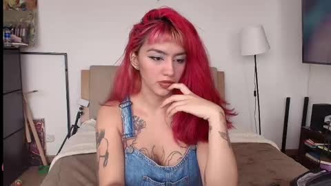 Zoe online show from May 2026 08:17:01 PM