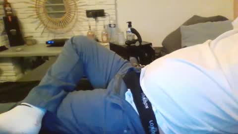 Snapshot of submissivguy chatting on November 2025 06:17:01 PM submissivguy online show from November 2025 06:17:01 PM