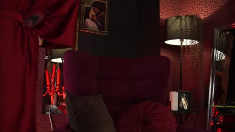 subtleart_ online show from April 2026 01:33:02 PM