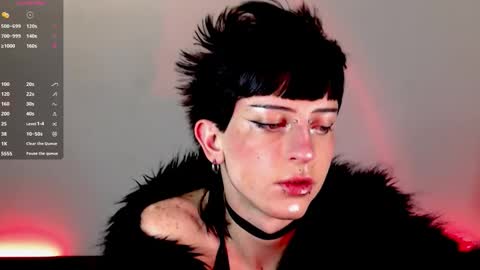 Angel  online show from October 2025 10:37:02 AM