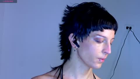 Angel  online show from April 2026 04:37:02 AM