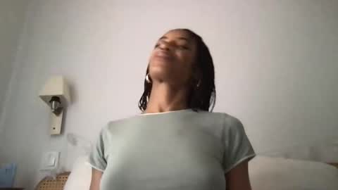 Succubus Sirena online show from April 2026 04:04:01 PM