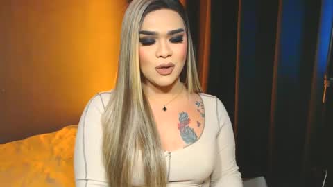 Snapshot of suckablecockoffreya chatting on January 2025 06:37:02 PM JADE ELYSE online show from January 2025 06:37:02 PM