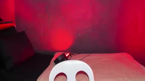 Snapshot of suckablecockoffreya chatting on January 2026 05:07:01 PM JADE ELYSE online show from January 2026 05:07:01 PM