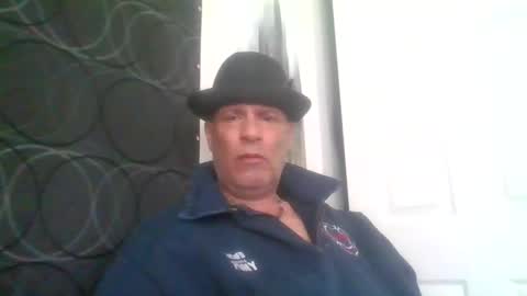 Snapshot of suckitu812 chatting on March 2025 11:24:02 PM SUCKITU812 online show from March 2025 11:24:02 PM