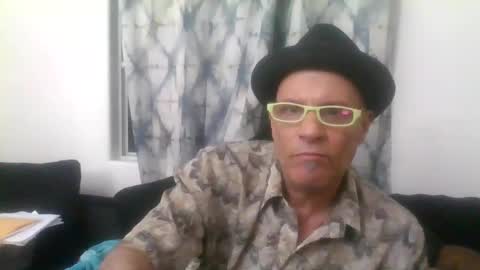 Snapshot of suckitu812 chatting on March 2025 10:09:01 AM SUCKITU812 online show from March 2025 10:09:01 AM