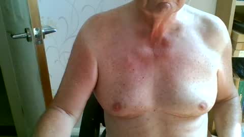 Snapshot of suffolkboy4 chatting on June 2026 10:30:02 AM suffolkboy4 online show from June 2026 10:30:02 AM