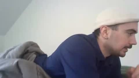 Snapshot of sugargay222 chatting on June 2026 06:21:01 PM Sugar online show from June 2026 06:21:01 PM