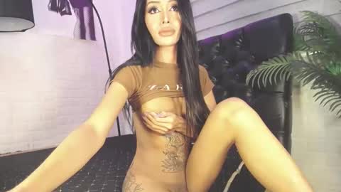 Jess online show from January 2025 04:04:02 AM