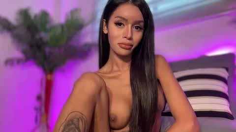 Jess online show from January 2025 07:04:02 AM