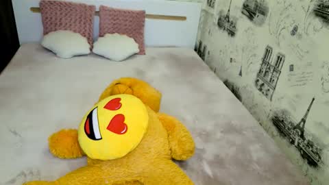 sugarkissx online show from November 2025 04:31:02 PM